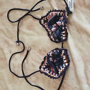 Despi Bunny Tulips bikini, Size M, Nwt